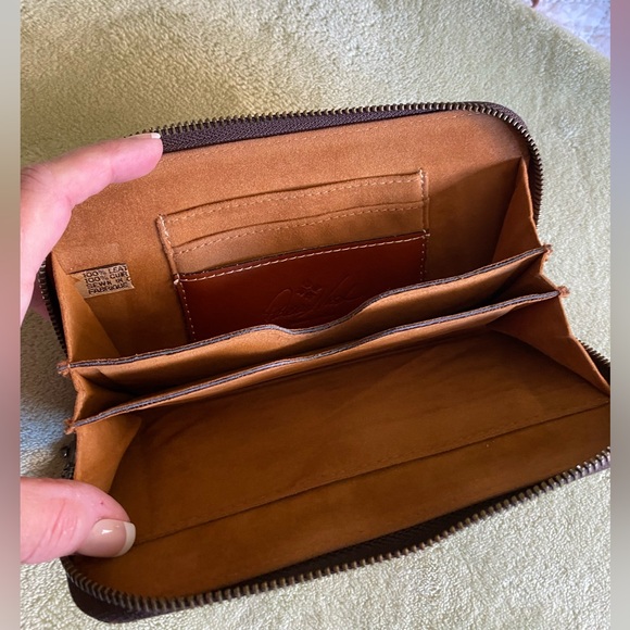Patricia Nash Wallet - Picture 3 of 5